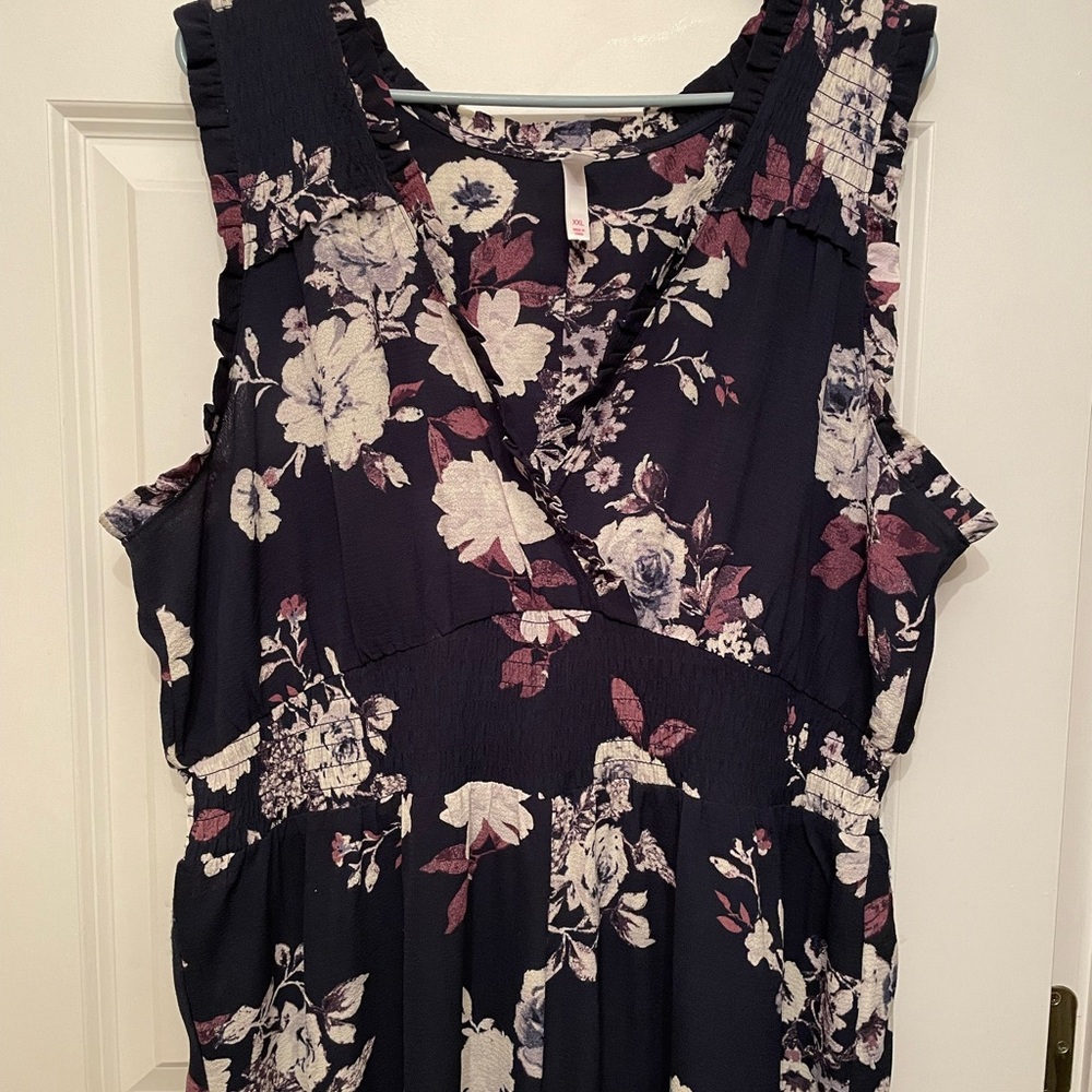 Women’s one piece sleeveless jumpsuit